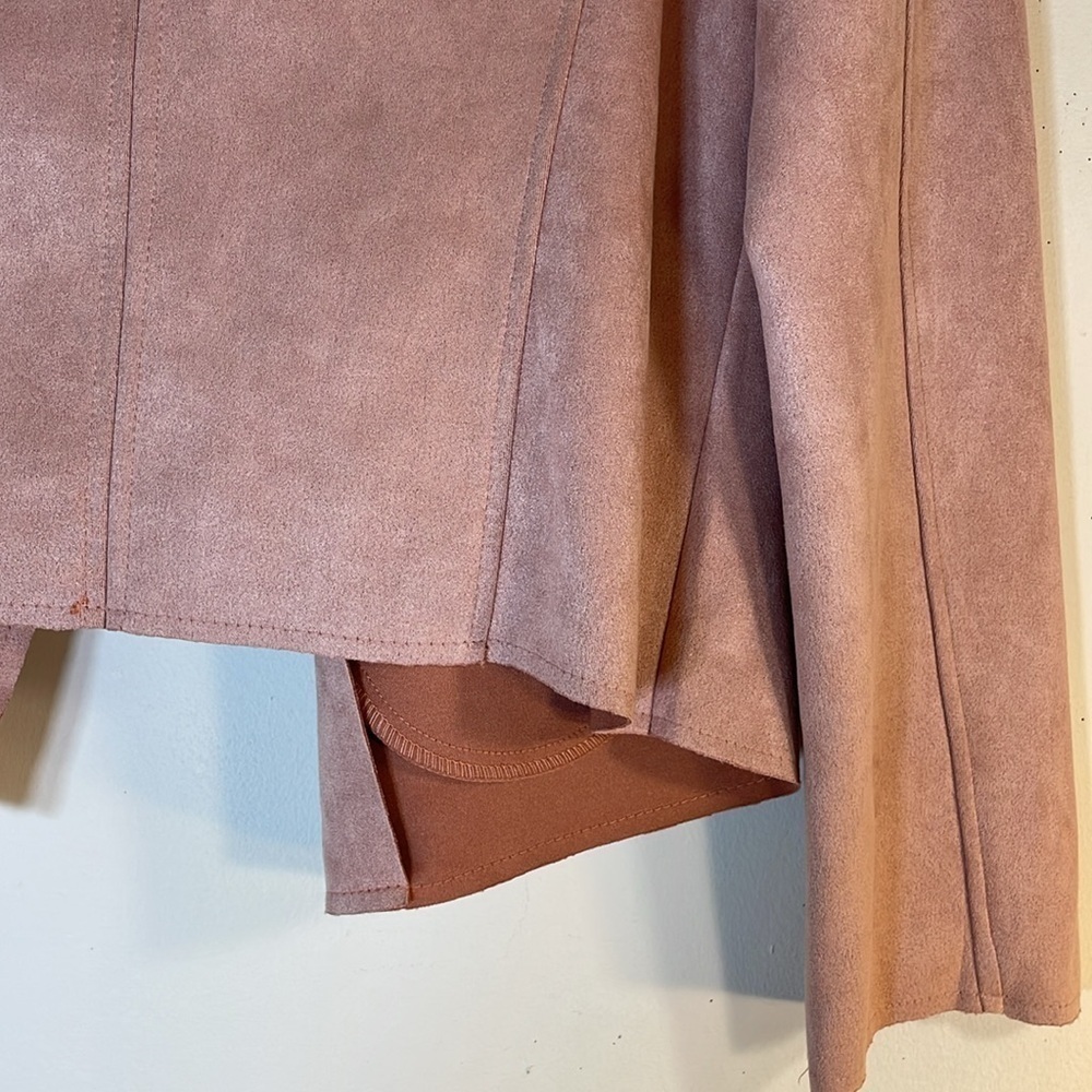 🎉🎉🎉Host Pick 🎊🎊🎊NWT. Boho E & M Faux Leather Moto Jacket Soft Blush. Medium - Picture 12 of 12